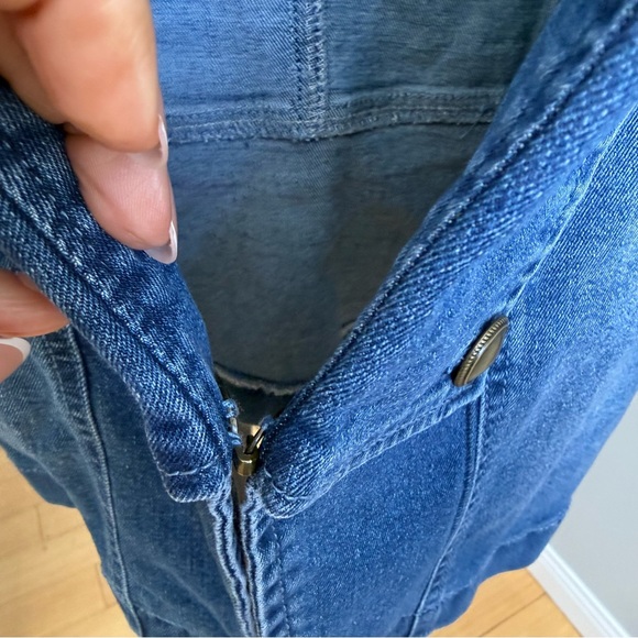 NWOT SHEIN Denim Jacket, size Medium - Picture 3 of 7